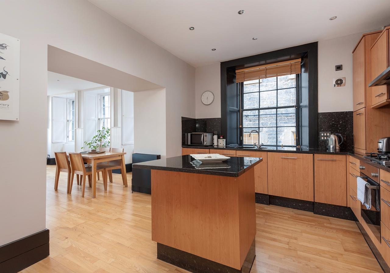Apartament Parliament Sq Edynburg Zewnętrze zdjęcie