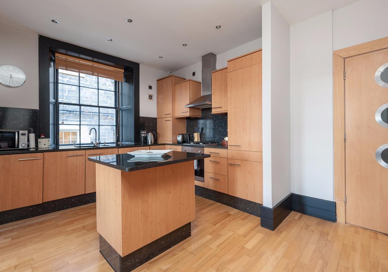 Apartament Parliament Sq Edynburg Zewnętrze zdjęcie